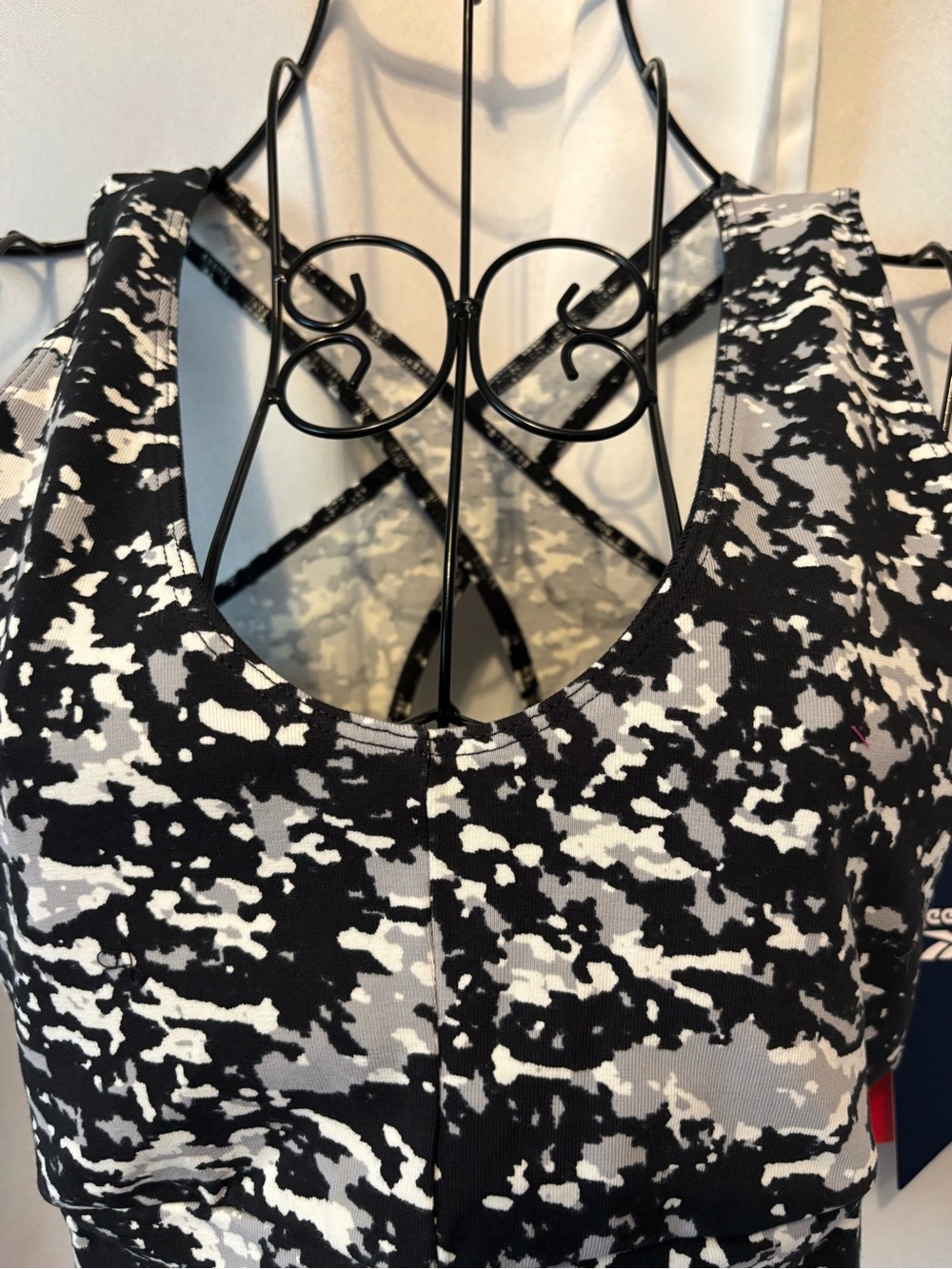 NWT Reebok Modern Safari Bralette Size S - Picture 4 of 12